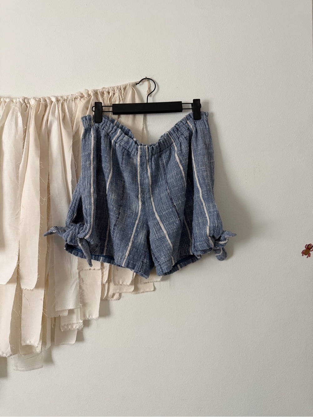Free People Blue Striped Women's Linen-Blend Shorts